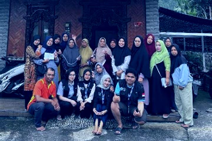 Escorts Krajan Mrayan, Indonesia — Local Companions