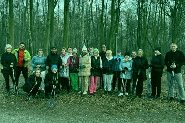 Escorts Krakowiec-Gorki Zachodnie, Poland — Local Companions