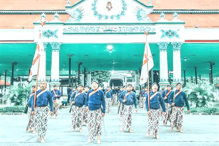 Escorts Kraton, Indonesia — Local Companions