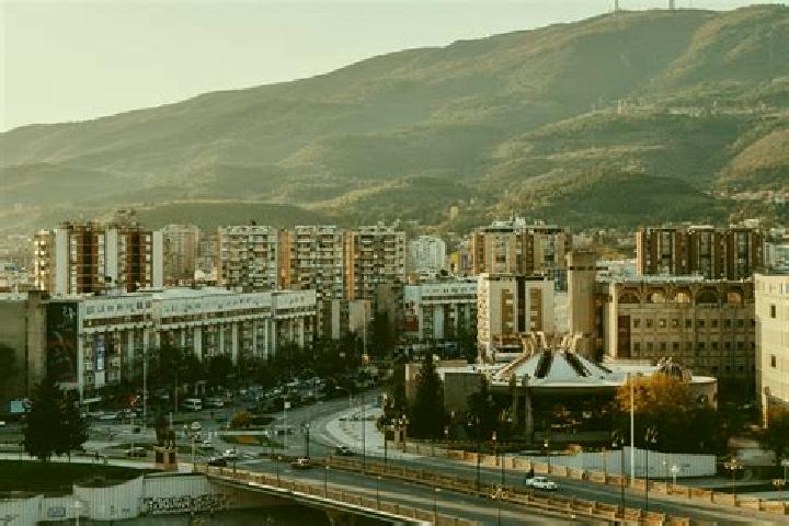 Escorts Krivogashtani, North Macedonia — Local Companions