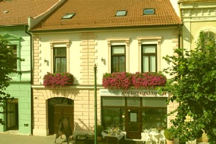 Escorts Kruzlov, Slovakia — Local Companions