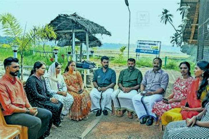 Escorts Kunnamkulam, India — Local Companions