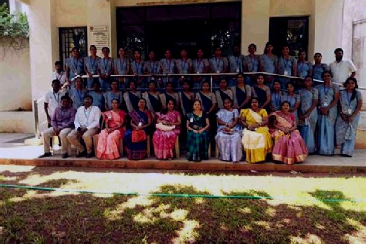 Escorts Kurumbapet, India — Local Companions