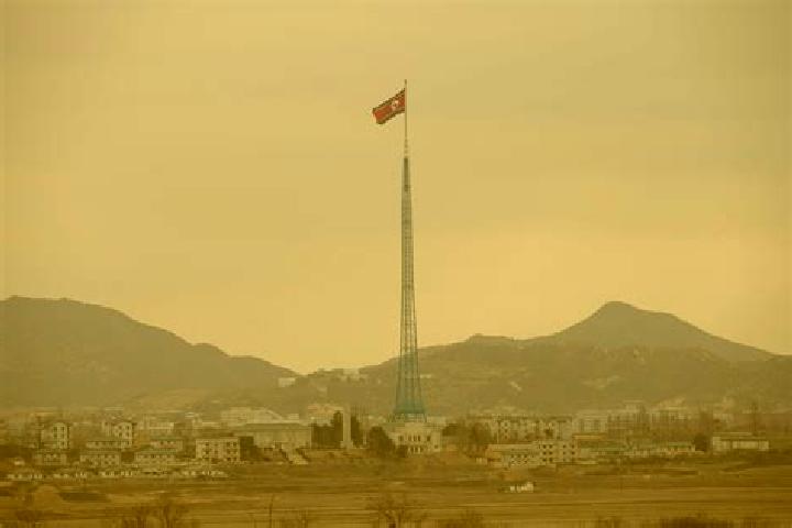Escorts Kwail-up, North Korea — Local Companions