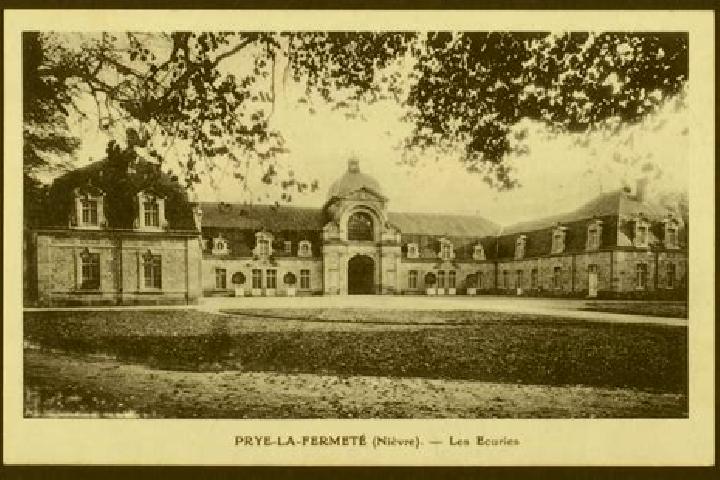 Escorts La Fermete, France — Local Companions