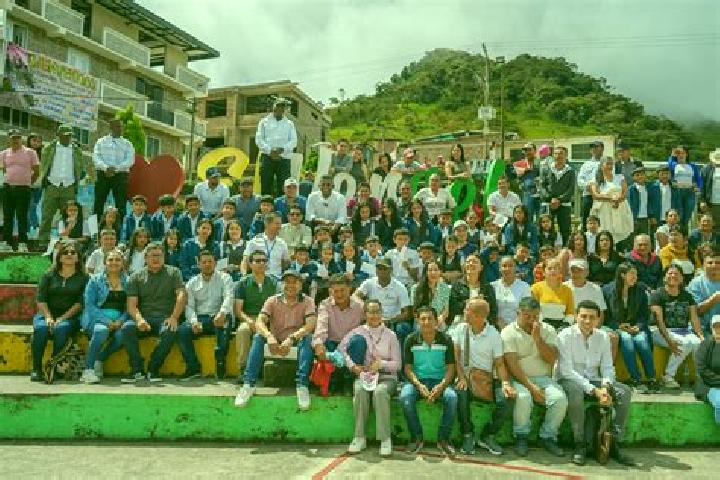 Escorts La Llanada, Colombia — Local Companions