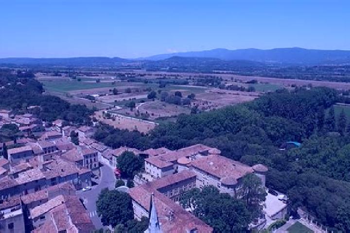 Escorts La Roque-d Antheron, France — Local Companions