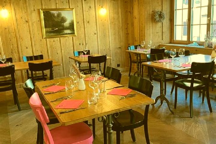Escorts La Sagne, Switzerland — Local Companions