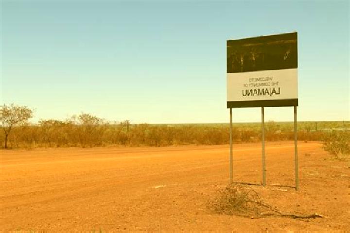 Escorts Lajamanu, Australia — Local Companions