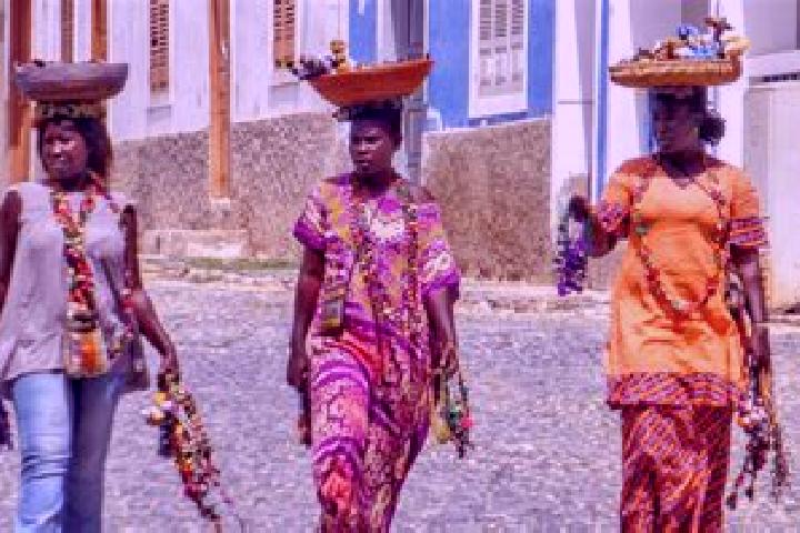 Escorts Lajedo, Cape Verde — Local Companions