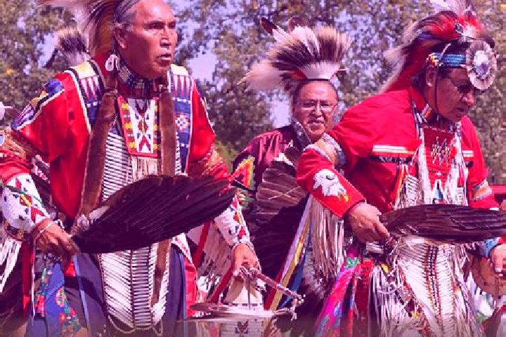 Escorts Lake Kiowa, United States — Local Companions