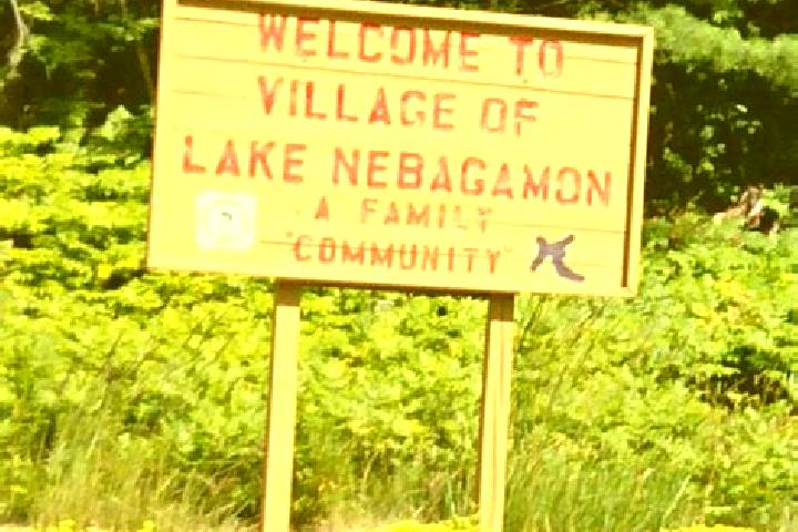Escorts Lake Nebagamon, United States — Local Companions