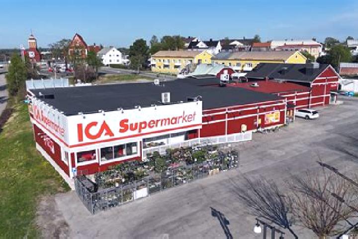 Escorts Landsbro, Sweden — Local Companions