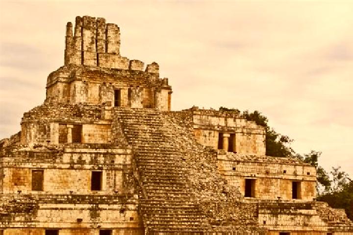 Escorts Las Plazuelas, Mexico — Local Companions