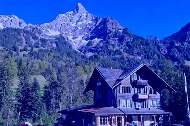 Escorts Laupen, Switzerland — Local Companions