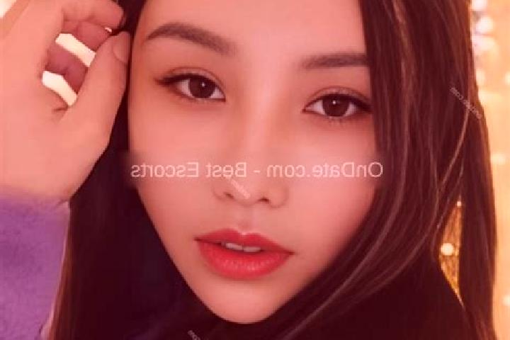 Escorts Laxi, China — Local Companions