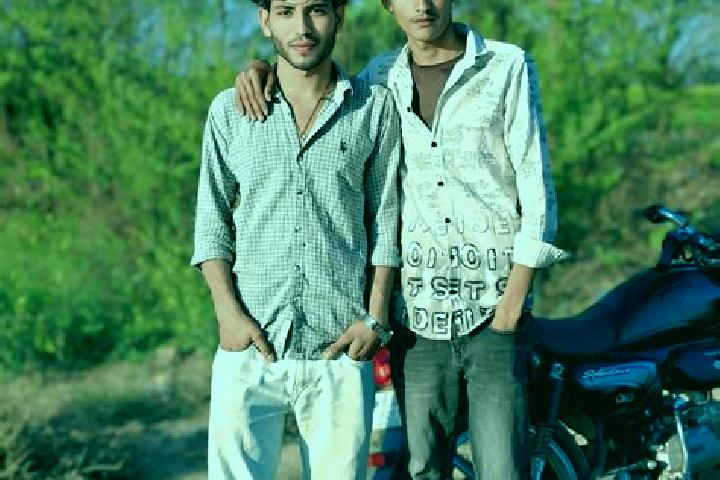 Escorts Laxmangarh, India — Local Companions