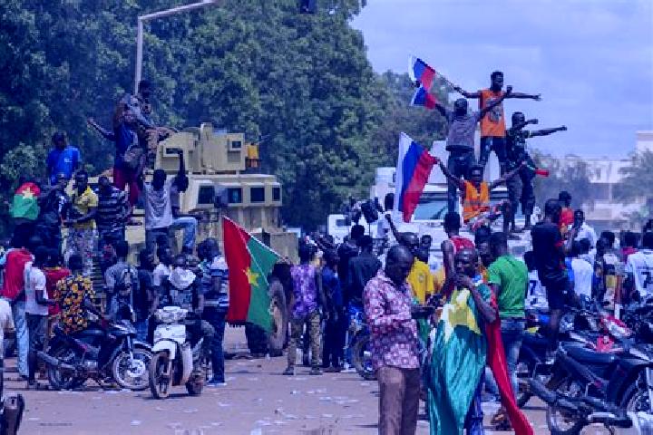Escorts Laye, Burkina Faso — Local Companions