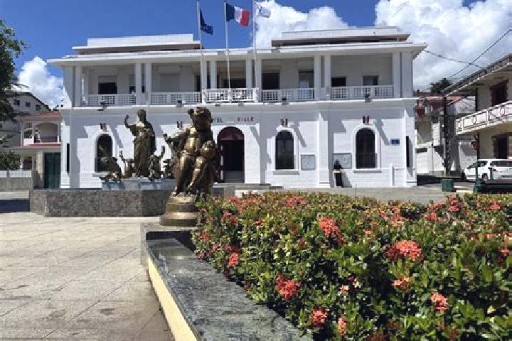 Escorts Le Lamentin, Martinique — Local Companions