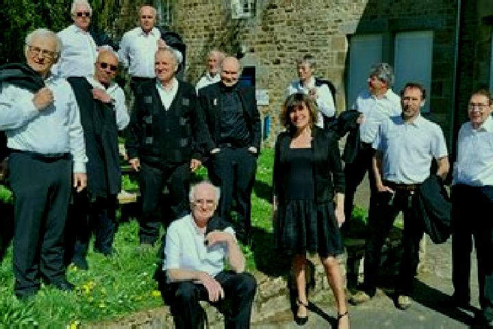 Escorts Le Val-Saint-Pere, France — Local Companions