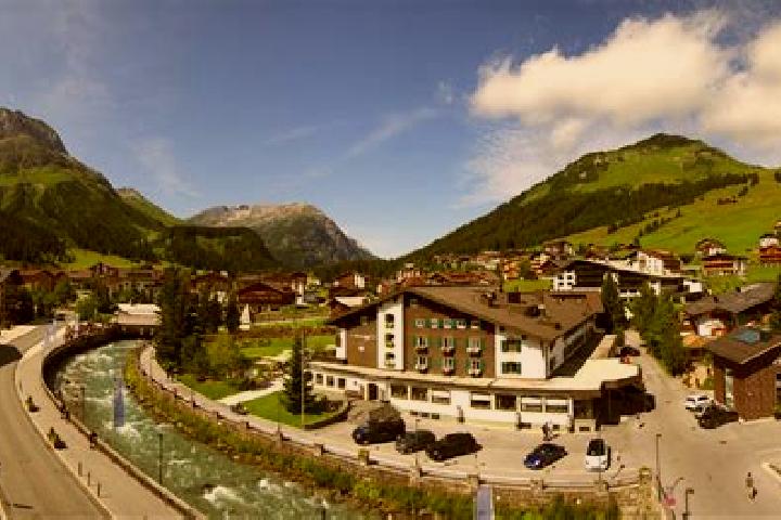 Escorts Lech, Austria — Local Companions