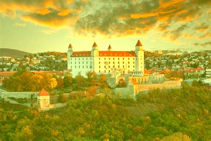 Escorts Lenartovce, Slovakia — Local Companions