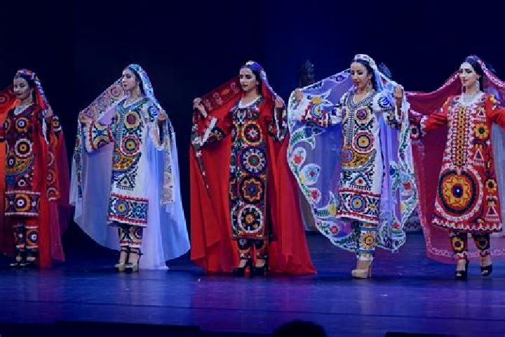 Escorts Levakant, Tajikistan — Local Companions