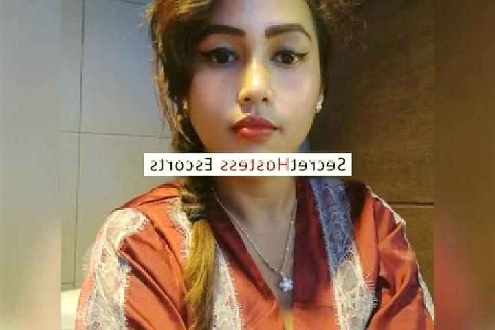 Escorts Lewopao, Indonesia — Local Companions