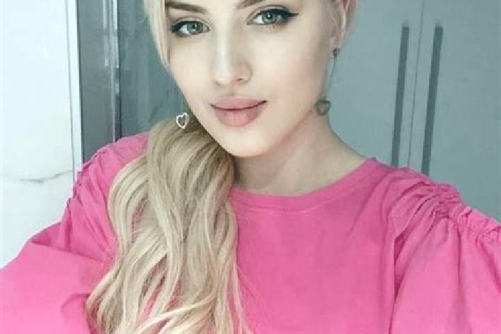 Escorts Linda, Russia — Local Companions