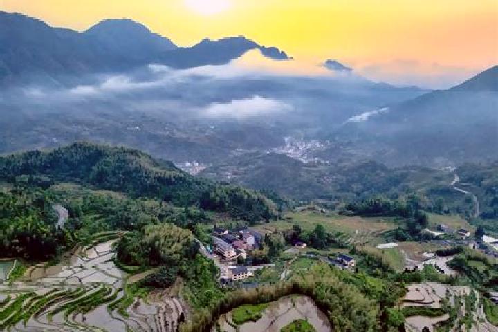 Escorts Lishui, China — Local Companions