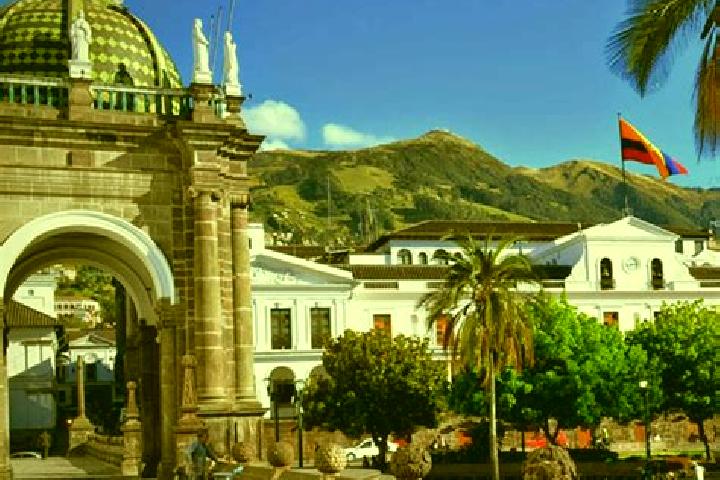 Escorts Llacao, Ecuador — Local Companions