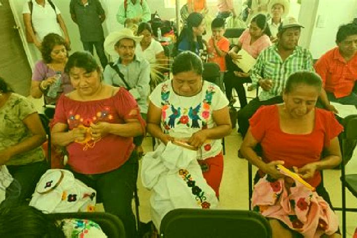 Escorts Llano Silleta, Mexico — Local Companions