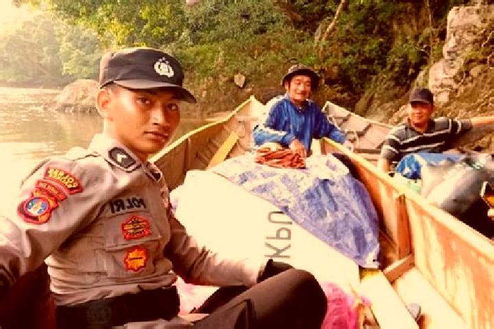Escorts Long Pujungan, Indonesia — Local Companions