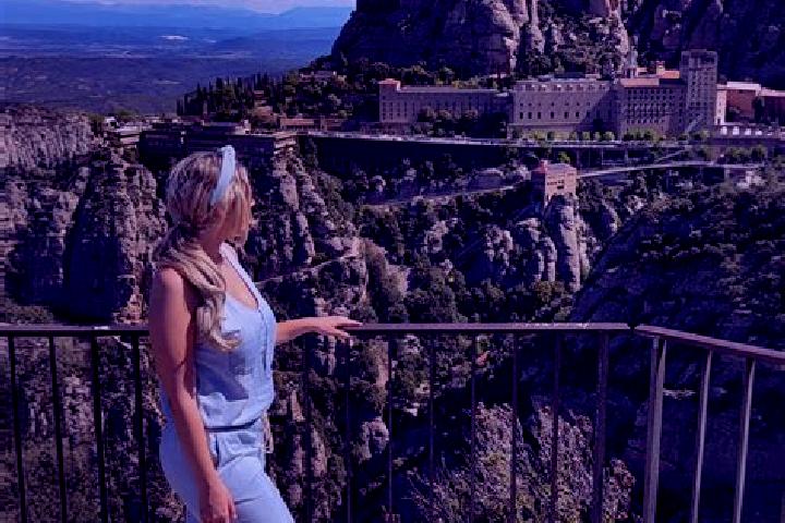 Escorts Lookout, Montserrat — Local Companions