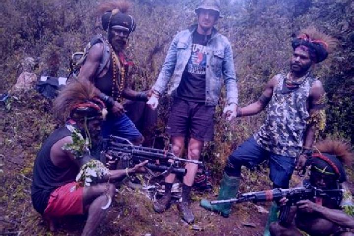 Escorts Lorengau, Papua New Guinea — Local Companions