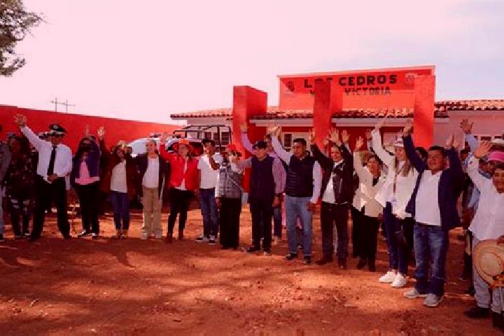 Escorts Los Cedros Suchitepec, Mexico — Local Companions