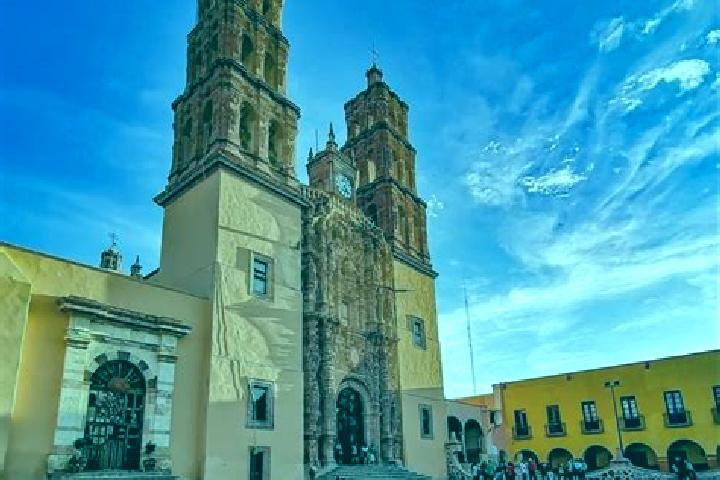 Escorts Los Dolores, Mexico — Local Companions