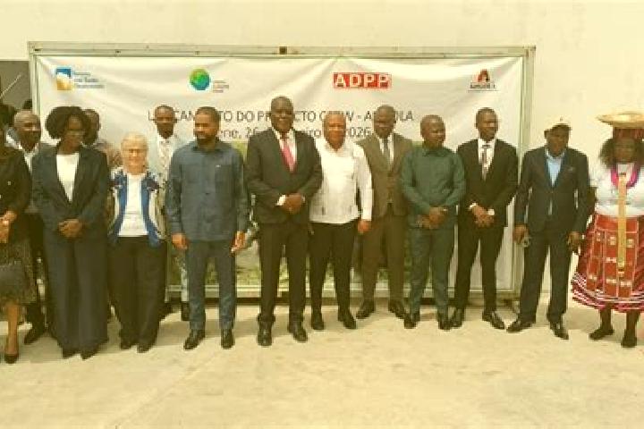 Escorts Lucunga, Angola — Local Companions
