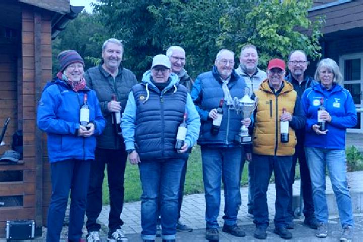 Escorts Luerdissen, Germany — Local Companions