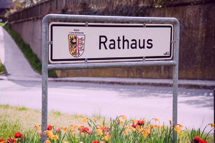 Escorts Luhe-Wildenau, Germany — Local Companions
