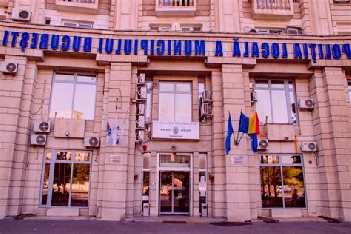 Escorts Maderat, Romania — Local Companions