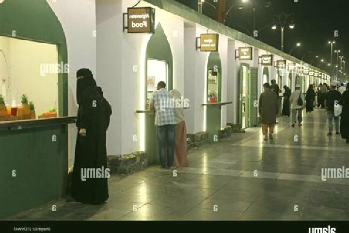 Escorts Madinah, Saudi Arabia — Local Companions
