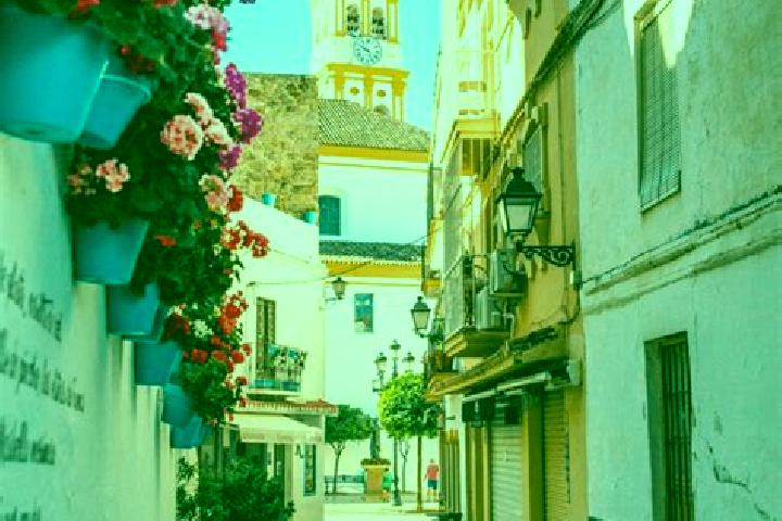 Escorts Magana, Spain — Local Companions