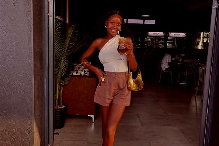 Escorts Magogeni, South Africa — Local Companions