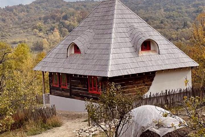 Escorts Magura, Romania — Local Companions