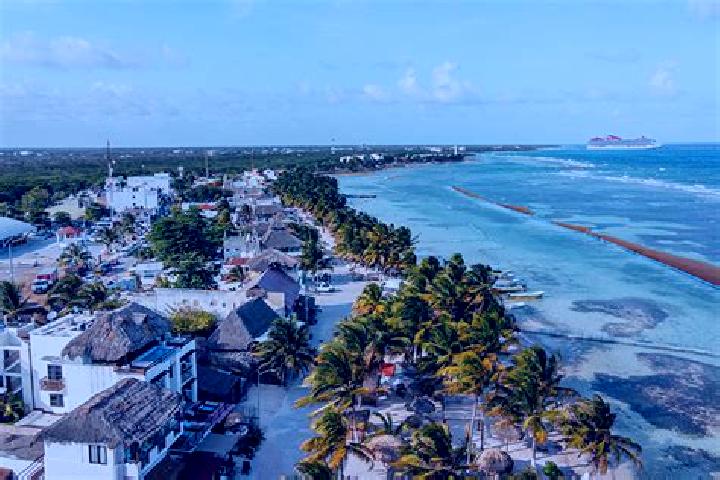 Escorts Mahahual, Mexico — Local Companions
