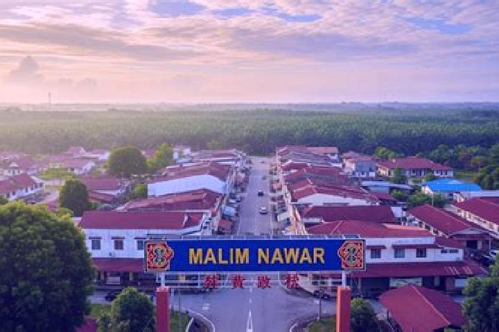 Escorts Malim Nawar, Malaysia — Local Companions