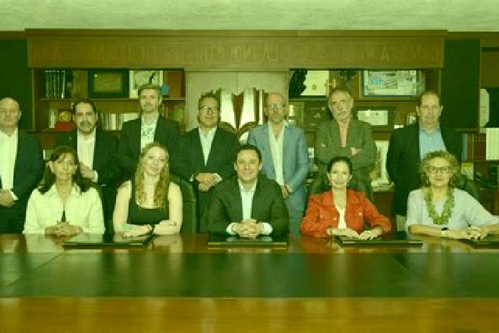 Escorts Malpica, Mexico — Local Companions