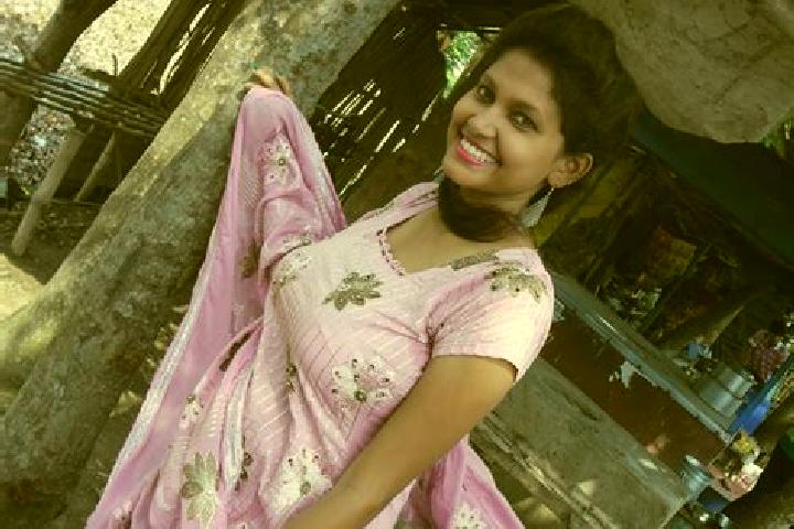 Escorts Mandalgarh, India — Local Companions