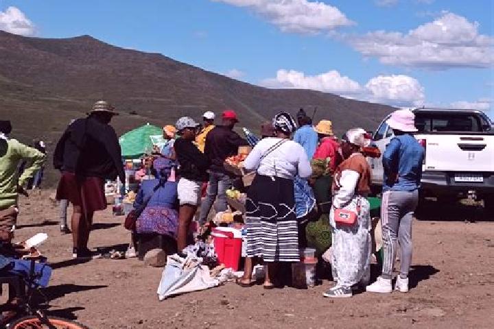Escorts Mapoteng, Lesotho — Local Companions
